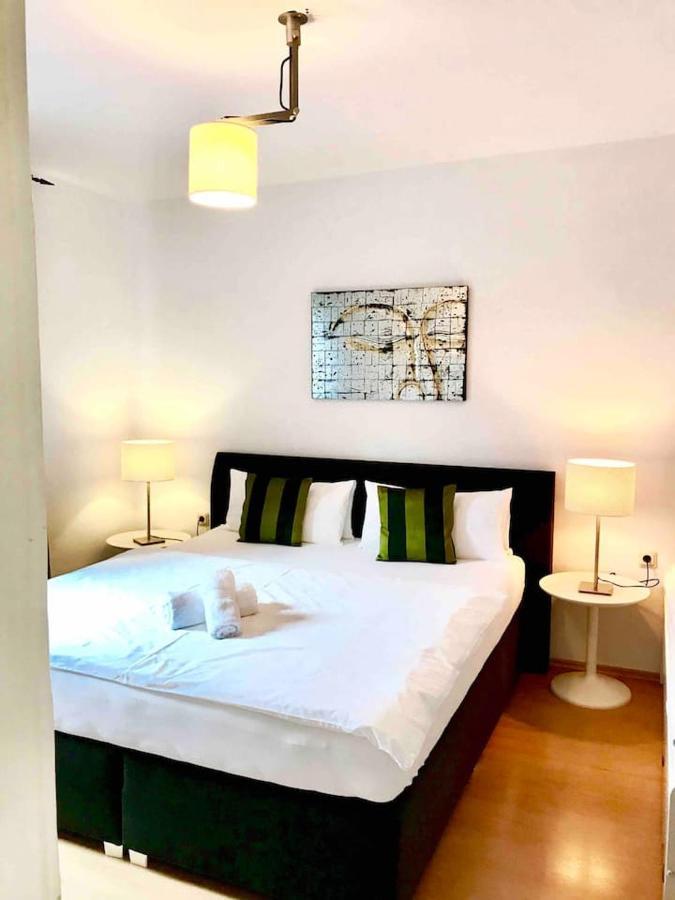 Schoene Grosse Wohnung 2 Schlafzimmer Bis 6 Pax Naehe Stadion Signal Iduna Dortmund Zewnętrze zdjęcie