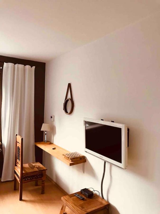 Schoene Grosse Wohnung 2 Schlafzimmer Bis 6 Pax Naehe Stadion Signal Iduna Dortmund Zewnętrze zdjęcie