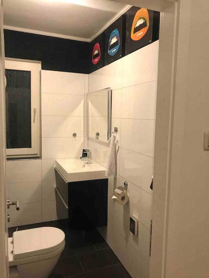 Schoene Grosse Wohnung 2 Schlafzimmer Bis 6 Pax Naehe Stadion Signal Iduna Dortmund Zewnętrze zdjęcie